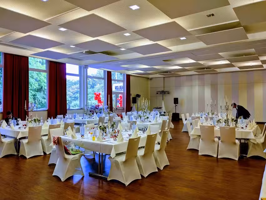 Restaurant Saalbau &ndash; KAG GmbH