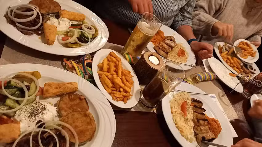 Restaurant Santorini &ndash; Griechische Spezialit&auml;ten