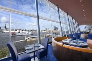 Restaurant Skyline Fine Dining