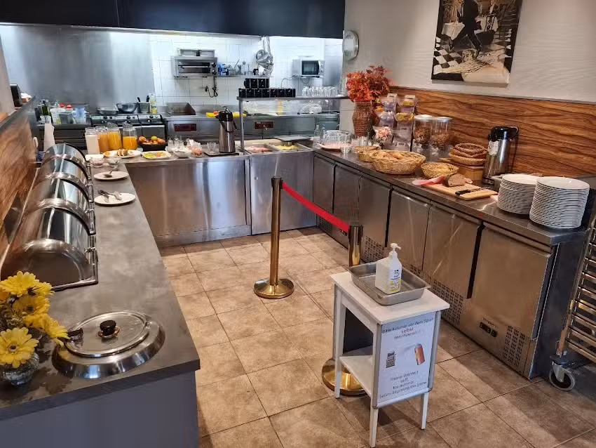 Restaurant Steaks & More