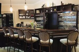 Restaurant Tiebreak