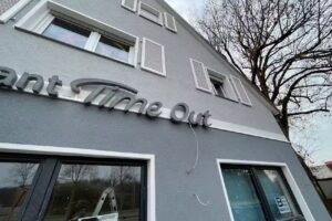 Restaurant Time Out