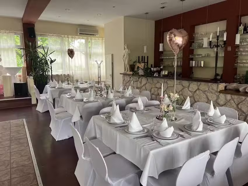 Restaurant To Limani