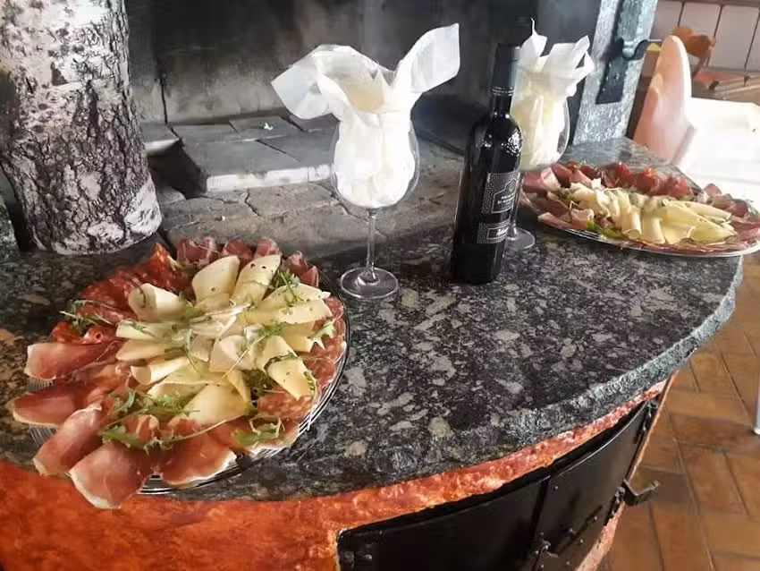 Restaurant u. Pizzeria K&ouml;nigshof