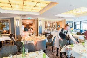 Restaurant &bdquo;Vier Jahreszeiten&ldquo;