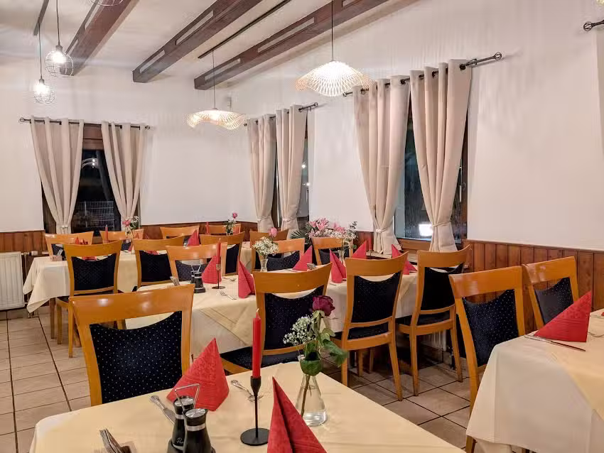 Restaurant Waldhaus 21 &ndash; Hundeh&uuml;tte