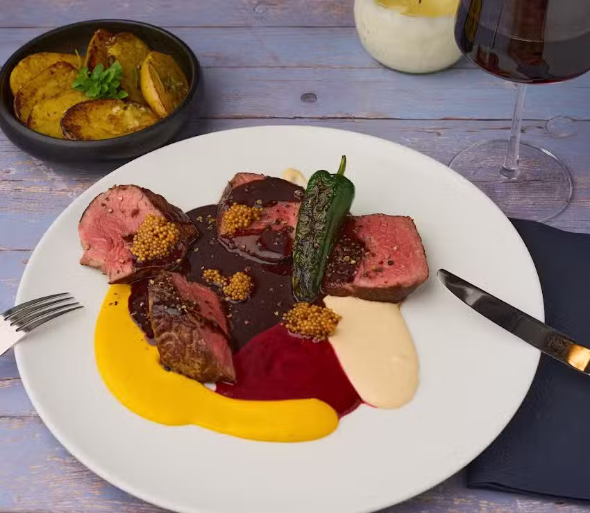 Restaurant & Weinbar Sch&ouml;ngeist
