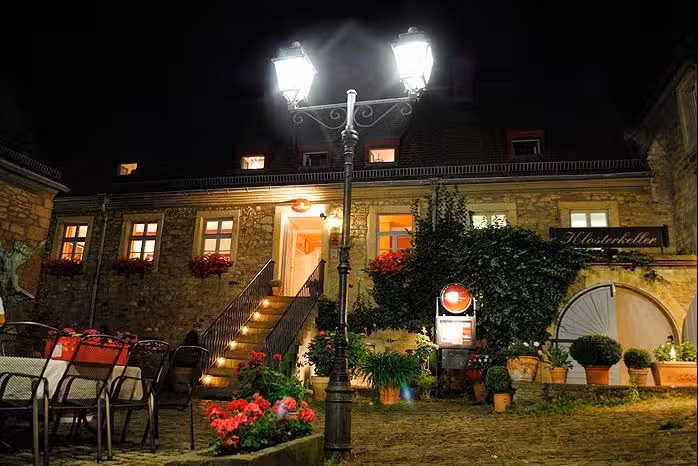 Restaurant & Weinkeller Von-Busch-Hof