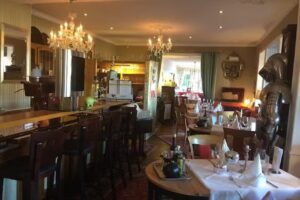 Restaurant & Weinstube Rolandsburg