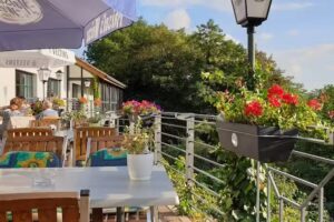 Restaurant Weserberg-Terrassen &ndash; Kroatische Spezialit&auml;ten