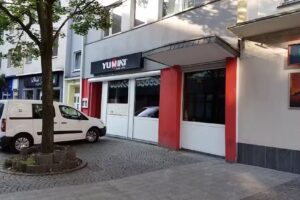 Restaurant YUMINI