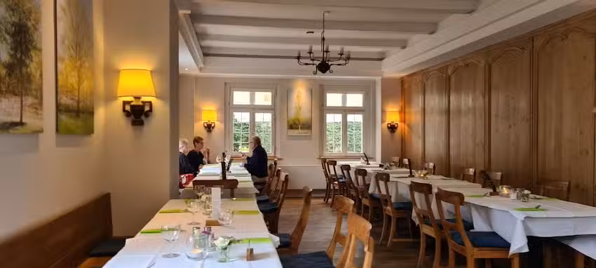 Restaurant | Zum gr&uuml;nen Baum