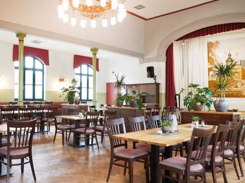 Restaurant &bdquo;Zum Reu&szlig;ischen Hof&ldquo;