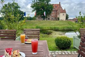 Restaurant zum Schlo&szlig; Ulrichshusen