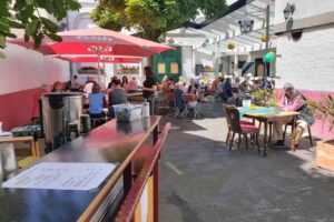Restaurant zur Post bei Tony