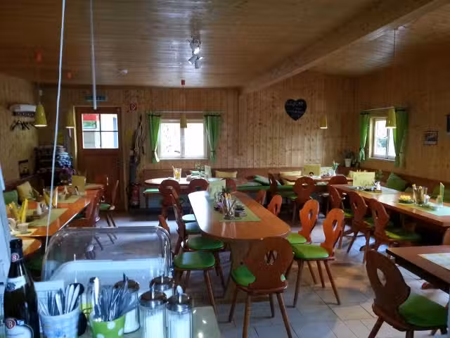 Retzbergh&uuml;tte am Sippersfelder Weiher