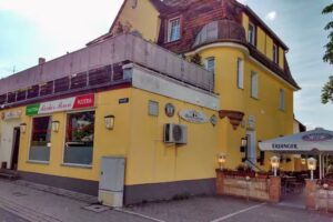 Ricchi e Poveri – Trattoria – Pizzeria