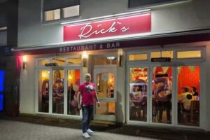 Rick’s Restaurant & Bar