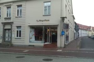 Ring A Pizza