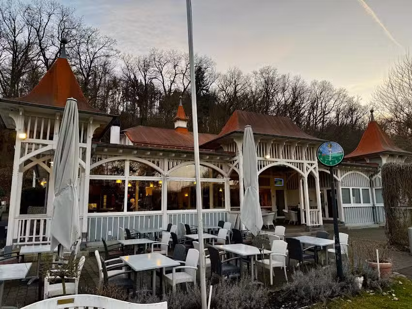 Ristorante Caff&egrave; Il Cilento im Golf Platz