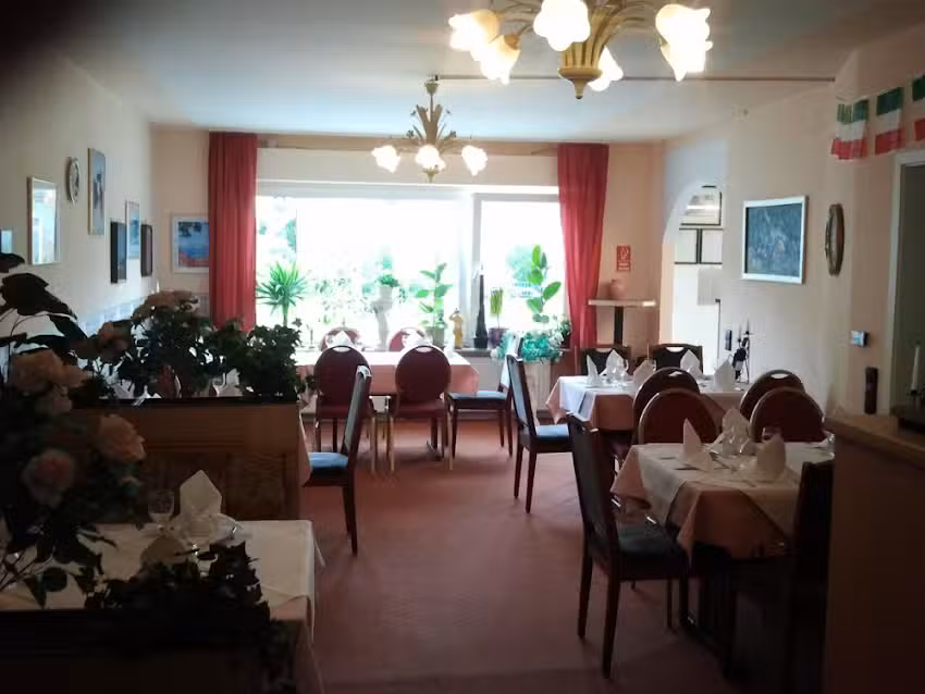 Ristorante & Pizza Napoli