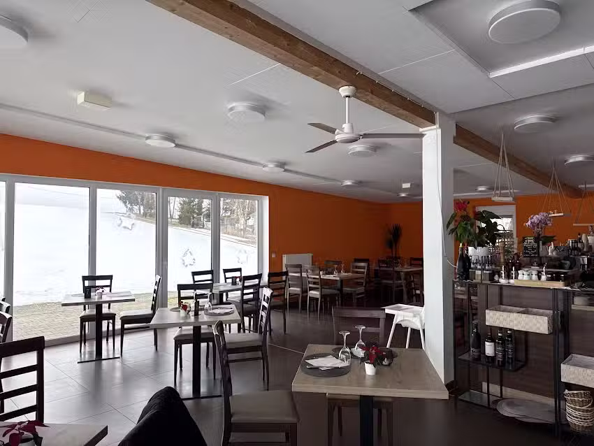Ristorante Pizzer&iacute;a Da Noi De & Zo