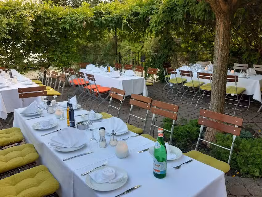 Ristorante Pizzeria &ndash; La Piazza