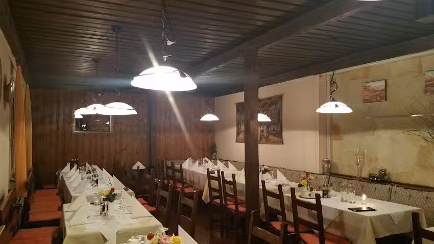 Ristorante &ndash; Pizzeria &ndash; MIO