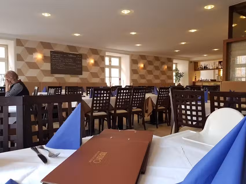 Ristorante Pizzeria Tartufo & Kellerbar