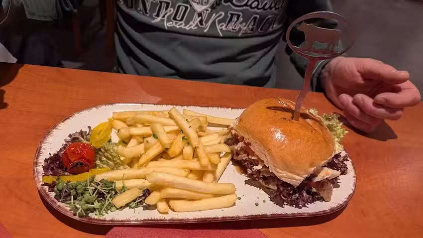 R&Ouml;MER &ndash; DAS WIRTSHAUS