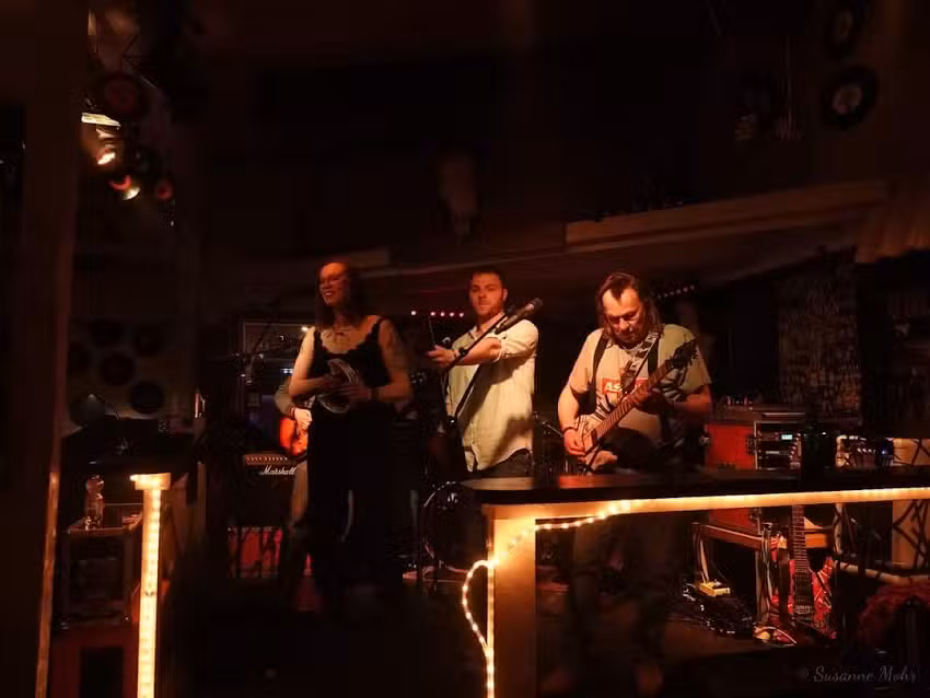 Rosengasse Heide / Restaurant &ndash; Caf&eacute; &ndash; Musikkneipe