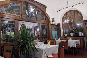 Rossini im Rhaner Br&auml;ust&uuml;berl