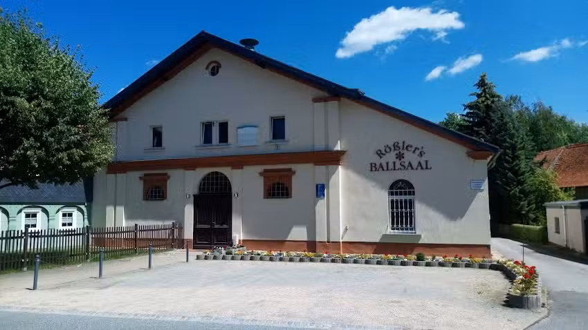 R&ouml;&szlig;lers Ballsaal