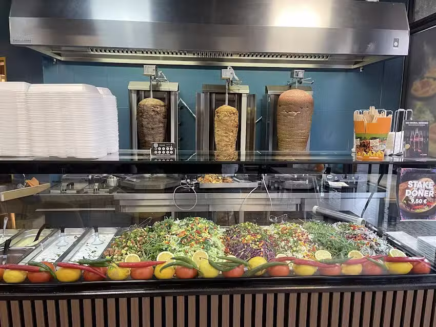 Roter Turm D&ouml;ner