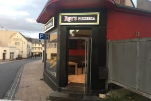 Roy&rsquo;s Pizzeria