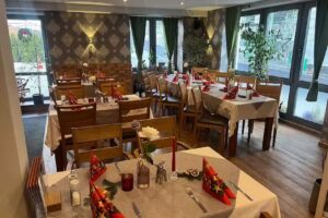 Rusticana Caf&eacute;, Restaurant