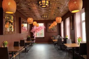 Sakura Restaurant