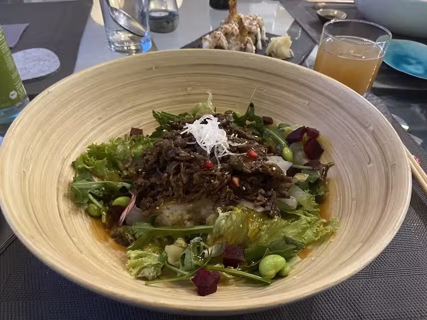 SAKURA Sushi Cafe Taunus