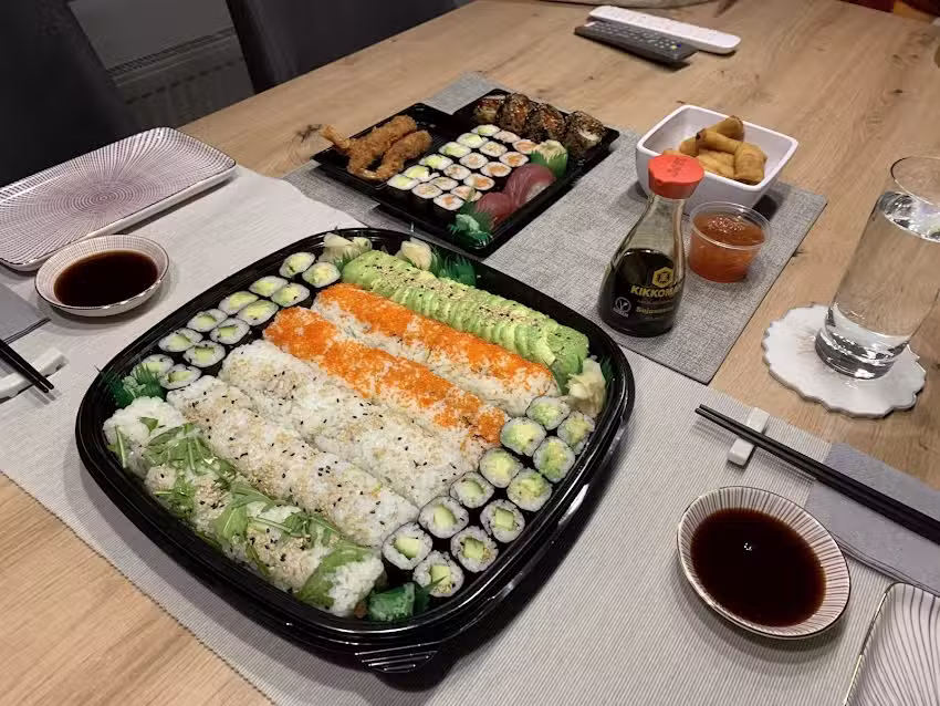 Salmon Sushi & Noodle Bar