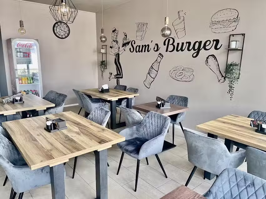 Sam&acute;s Burger