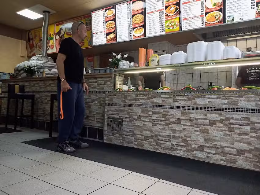 SAMSUN Pizza & D&ouml;ner Express