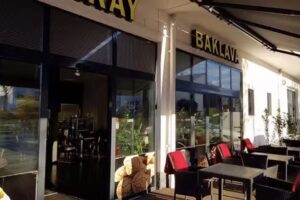 Saray Baklava