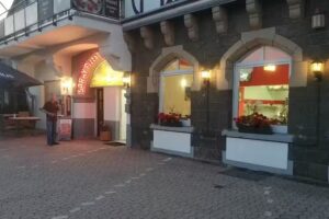 Saray Restorant