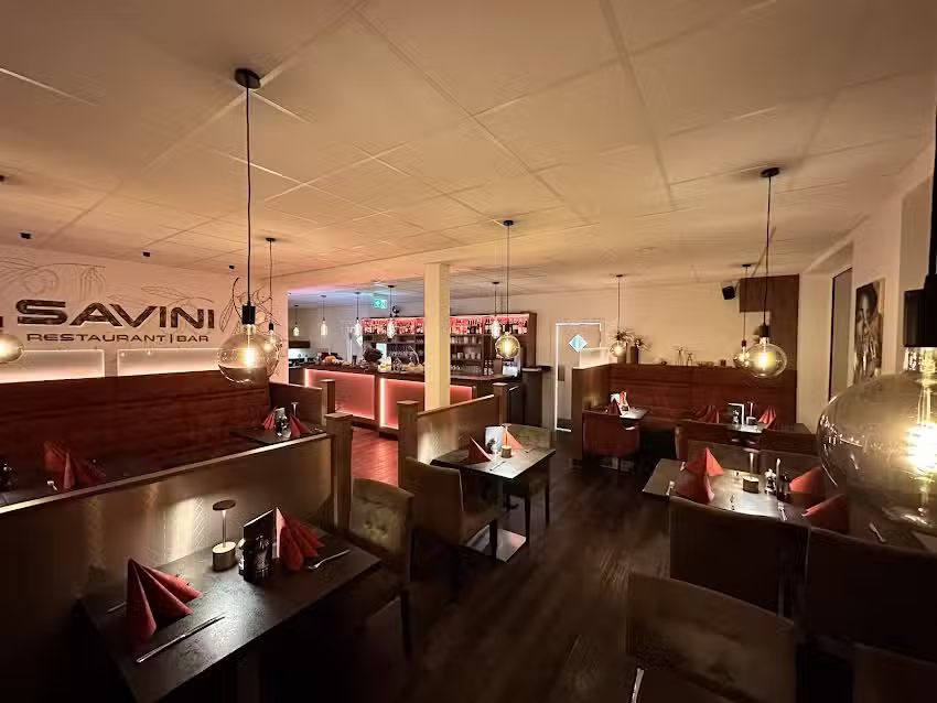 Savini Restaurant & Bar