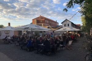 Sax Tonfabrik Biergarten