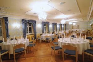 Schloss St&uuml;bli &ndash; Restaurant & Caf&eacute; auf Schloss B&uuml;rgeln