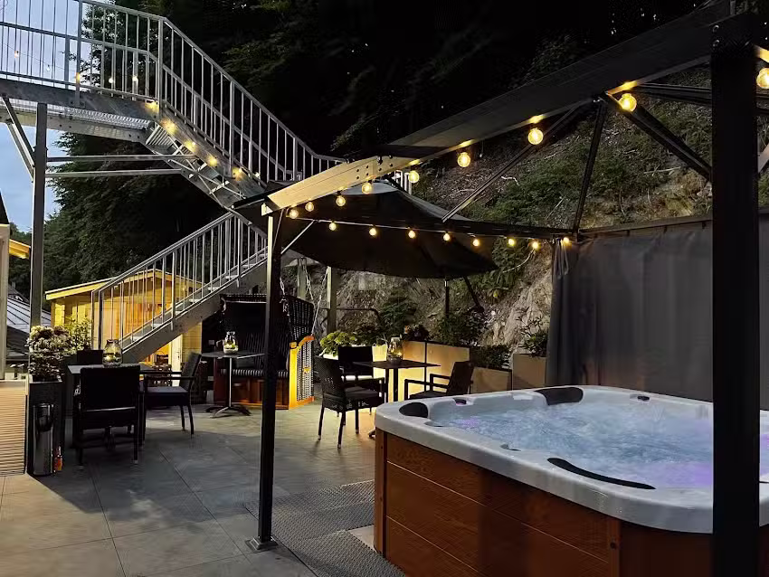 Schlosshotel Brilon-Wald | Restaurant & Bar Herzst&uuml;ck