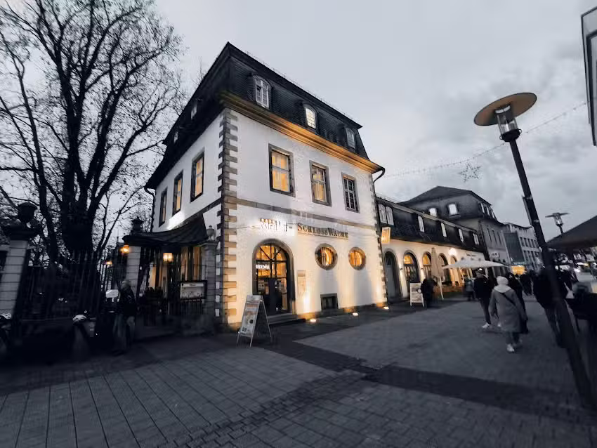 Schlo&szlig;wache