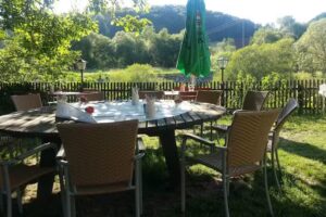 Schloßwirtschaft Heitzenhofen Restaurantgaststätte