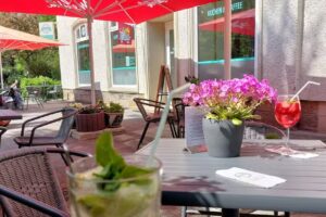 Schmiddis Café